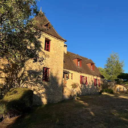 Roquebrune Bed & Breakfast Saint-Alvere