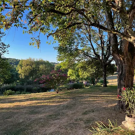 Roquebrune Bed & Breakfast Saint-Alvere